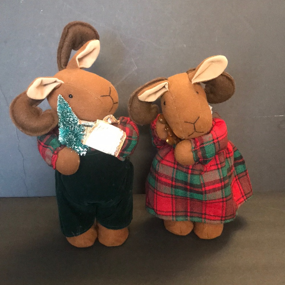 Sankyo Japan Vintage musical Rabbit reindeer